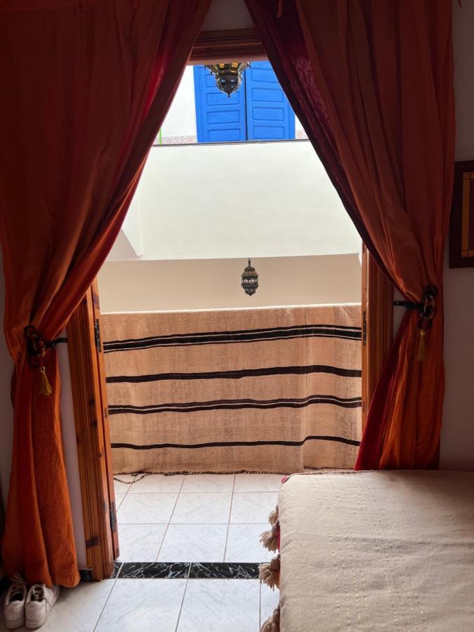 Maison Riad Traditionnel Idealement Situe A Marrakech Marraquexe Exterior foto