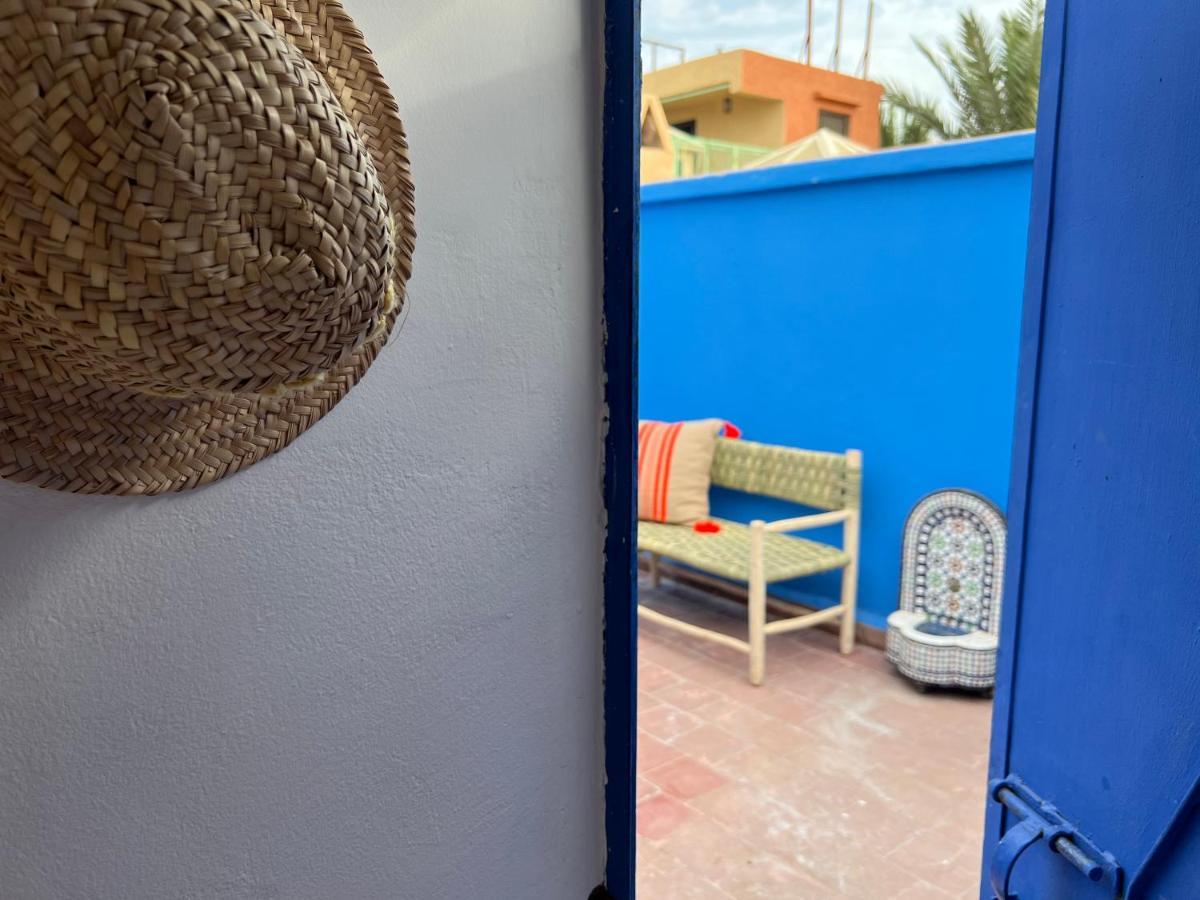 Maison Riad Traditionnel Idealement Situe A Marrakech Marraquexe Exterior foto