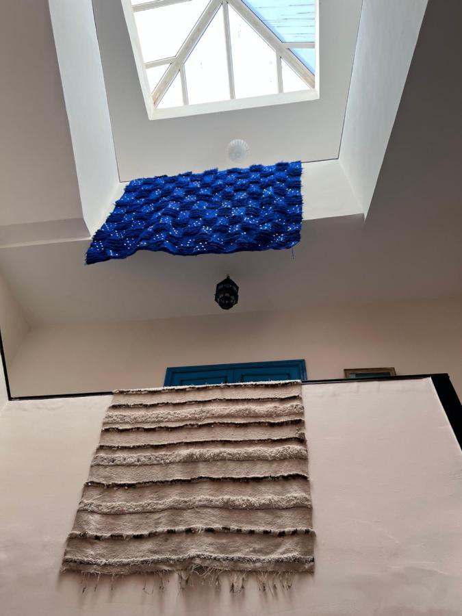 Maison Riad Traditionnel Idealement Situe A Marrakech Marraquexe Exterior foto