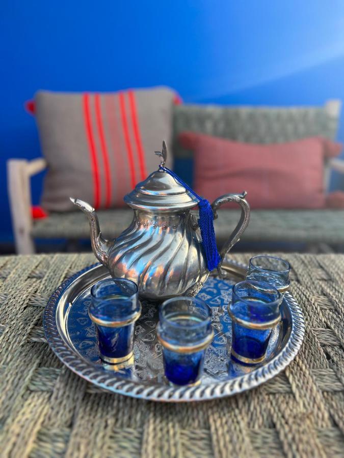 Maison Riad Traditionnel Idealement Situe A Marrakech Marraquexe Exterior foto